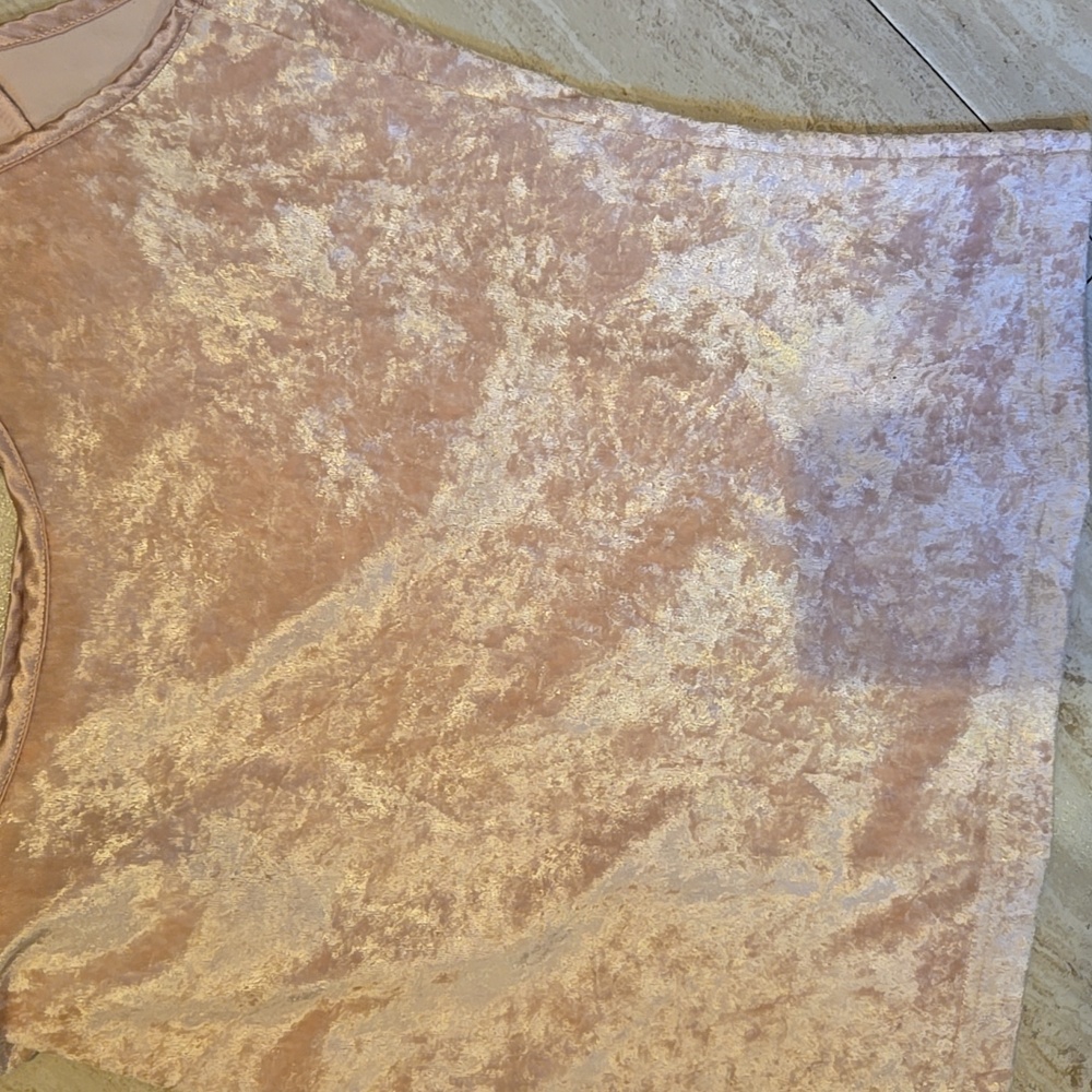 Victoria's Secret Elegant Blush Crushed Velvet/Silky Bottoms Set - Picture 9 of 9